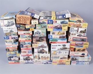 Lot of 62 Plastic Military Ground Vehicle Model Kits