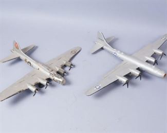 Model B-29 Superfortress & Model B-17 Flying Fortress