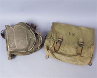 Lot of WW2 US Army Assorted Bags
