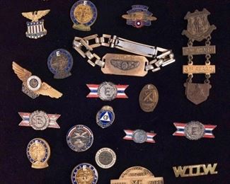 Lot of 26 Assorted US Military Insignia Pins
