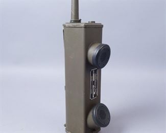 WW2 US Army Signal Corps Hand Radio
