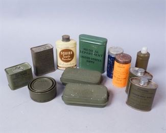Lot of WW2 Assorted US Army Toiletries
