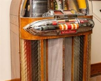 Wurlitzer Multi-Selector Phonograph Juke Box — Model 1100, 115 Volts, 50 Cycles, Serial 2109412