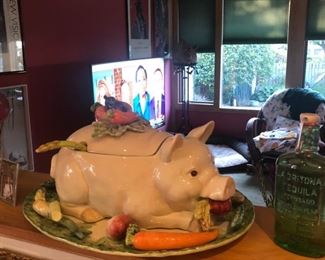 Pig turreen, W. Va.   wonderfully colorful.