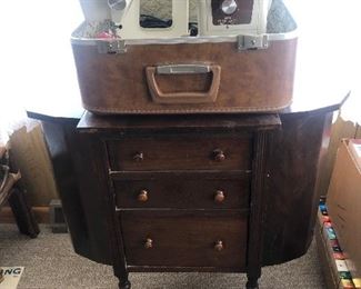 New Home Sewing Machine 