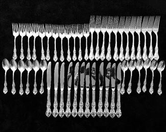 International Sterling
Joan of Arc pattern
Service for 12
