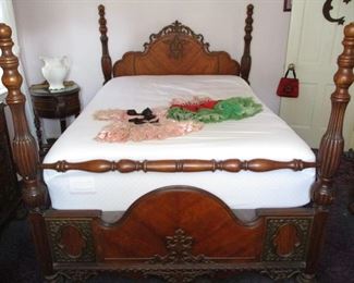THE MOST INCREDIBLE 1920'S 4 POSTER BED