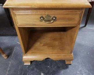 Solid Wood Night Stand 19.5"W x 15"D x 25.5"H $65