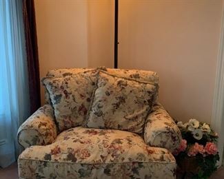 Oversize Chair 2 of 2