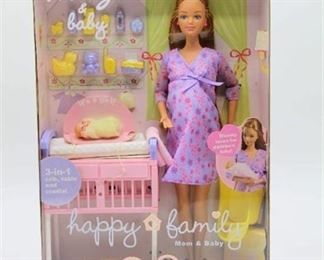 Mattel Barbie Midge & Baby Happy Family Pregnant Doll No. 56663 NRFB