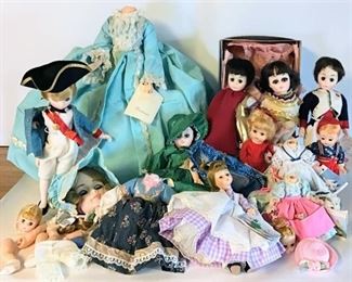 Large box full of Madame Alexander dolls - broken