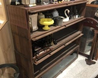 ANTIQUE STACKING CASES