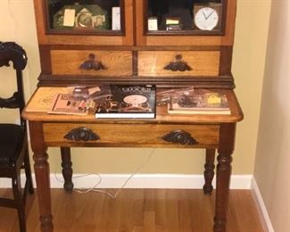 Items Located In The Entry Hallway