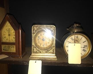 Items Located In The Entry Hallway