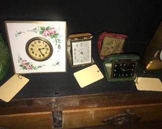 Items Located In The Entry Hallway