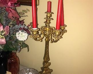 Items Located In The Entry Hallway