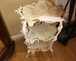 Items Located In The Entry Hallway