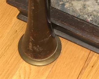 Items Located In The Entry Hallway