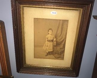 Items Located In The 1st Bedroom