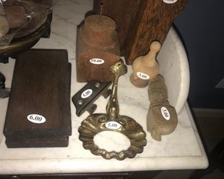 Items Located In The 1st Bedroom