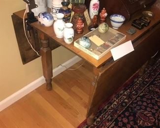 Items Located In The Dining Room