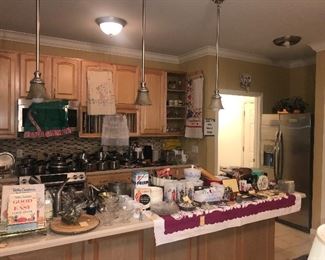 Items Located In The Kitchen ~ Some Cute Vintage Pieces