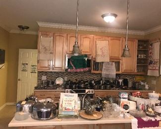 Items Located In The Kitchen ~ Some Cute Vintage Pieces