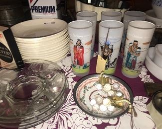 Items Located In The Kitchen ~ Some Cute Vintage Pieces