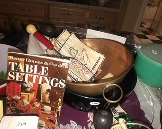 Items Located In The Kitchen ~ Some Cute Vintage Pieces