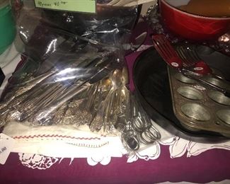 Items Located In The Kitchen ~ Some Cute Vintage Pieces