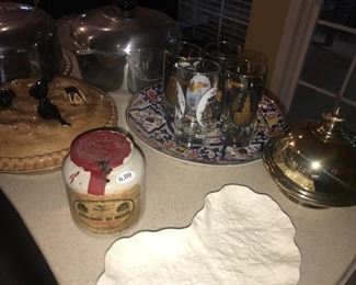 Items Located In The Kitchen ~ Some Cute Vintage Pieces