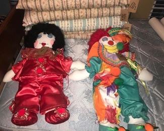 Items Located In The 3rd Bedroom ~ Clown Dolls