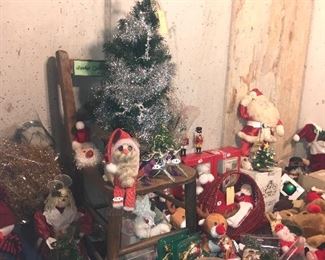 Items Located In The Unfinished Basement ~ Christmas And Holiday Decor ~ Some Vintage