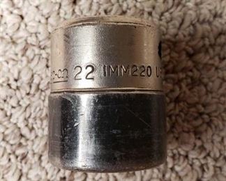 Snap-On Single Socket
