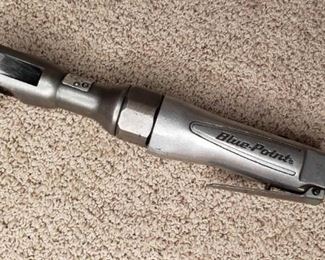 Blue-Point Pneumatic 3/8in. drive Ratchet Wrench
