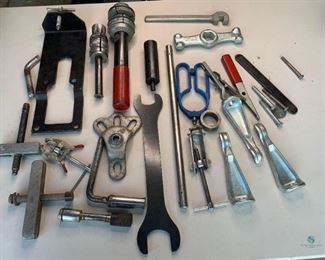 Assorted Gear Pulling and Miscellaneous Tools
