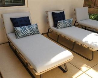 Text for appointment for Monday sale (310) 560-2227