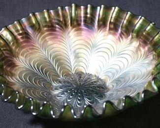 17 - Carnival Glass Bowl - 8" round 