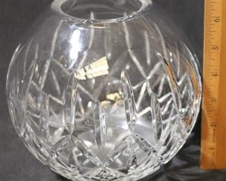 40 - Block Crystal Vase 