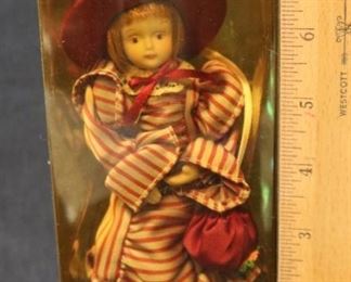 85 - Danbury Mint Margaret Doll 
