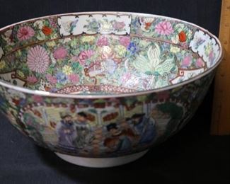 134 - Large Oriental Bowl 
