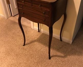 Fits anywhere and very nice condition 