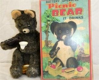 BO PICNIC BEAR W/ BOX 