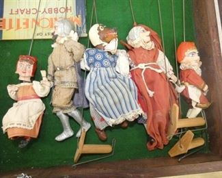 LITTLE RED RIDING HOOD MARIONETTES 