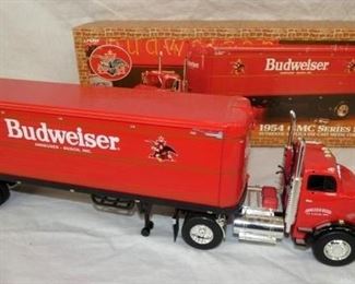 1/25 SCALE 1954 ERTL BUDWEISER TRUCK  
