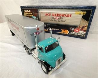 VIEW 2 CLOSEUP ACE TRUCK W/ BOX 