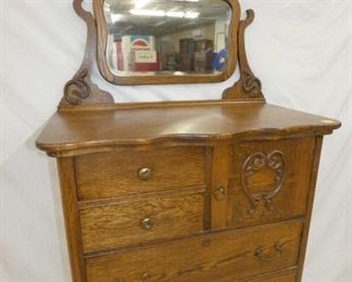 VIEW 2 BEV. MIRROR/BONNET BOX 