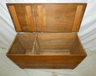 VIEW 2 INSIDE MEAL CHEST 