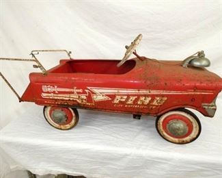 FIRE TRUCK PEDAL CAR 