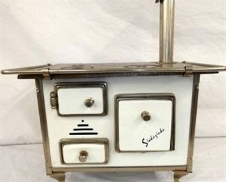 14X13 SALESMAN SAMPLE ENAMEL STOVE 